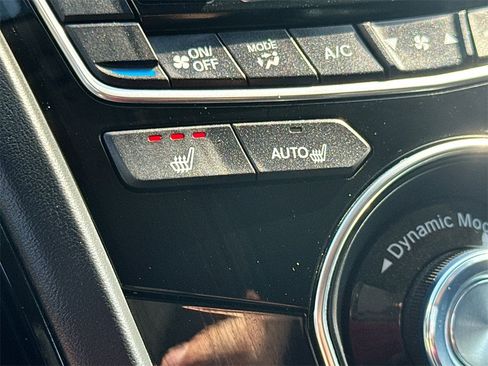 Used 2024 Acura RDX SH-AWD image 19