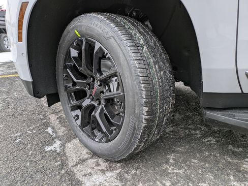 New 2026 GMC Yukon XL Elevation image 39