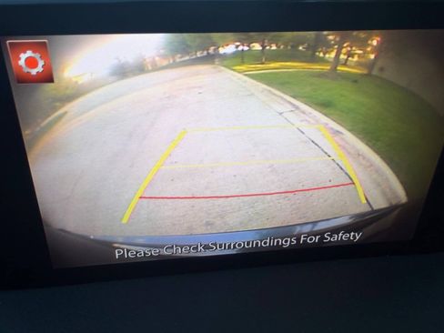 Used 2019 MAZDA CX-5 Touring FWD image 10