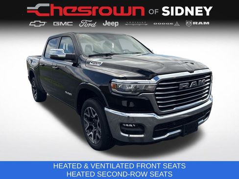 Used 2025 RAM 1500 Laramie AWD/4WD image 7