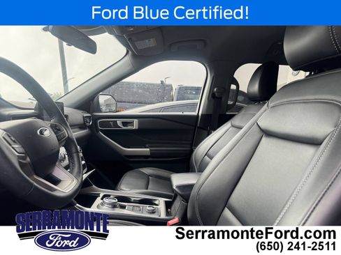 Used 2024 Ford Explorer XLT w/ Equipment Group 202A AWD/4WD image 8