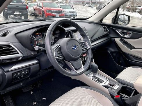 Certified 2023 Subaru Forester Premium image 17