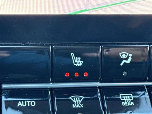 Used 2023 GMC Canyon Elevation w/ Elevation Premium Package image 21