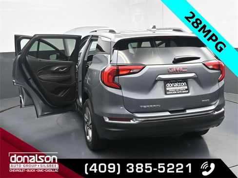 Used 2020 GMC Terrain SLT image 24