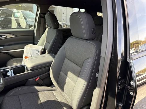 New 2026 Chevrolet Traverse LT w/ Driver Confidence Package image 22