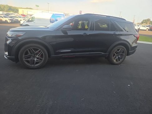 Used 2026 Ford Explorer ST AWD/4WD image 5
