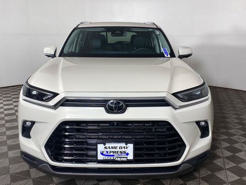 Used 2024 Toyota Grand Highlander AWD Hybrid image 9