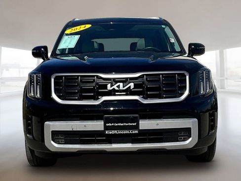 Used 2024 Kia Telluride SX Prestige w/ Towing Package image 2