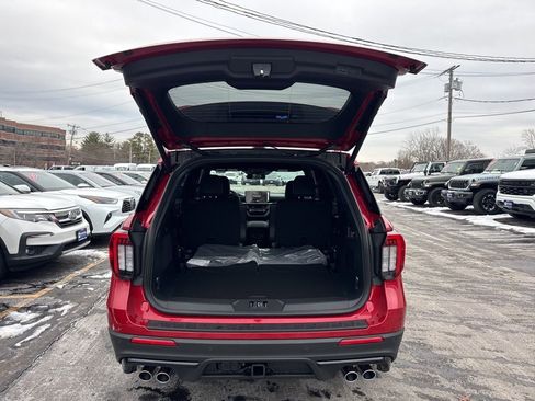 New 2026 Ford Explorer ST image 8