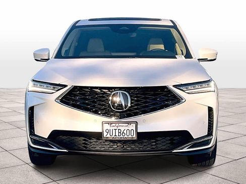 Used 2025 Acura MDX SH-AWD w/ Technology Package image 3