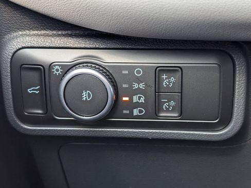 New 2026 Ford Explorer Active w/ Active Comfort Package RWD image 23