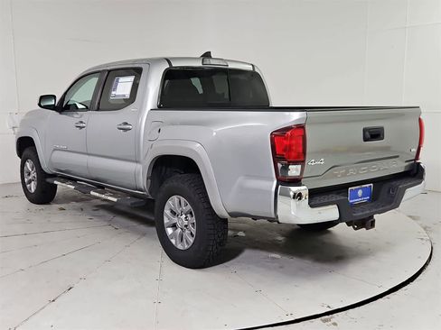 Used 2019 Toyota Tacoma SR5 image 4