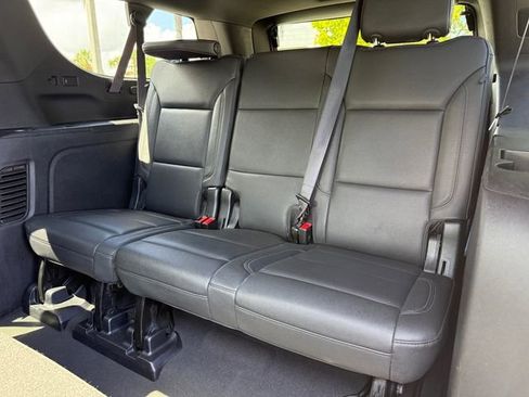 Used 2023 Chevrolet Suburban Z71 w/ Max Trailering Package AWD/4WD image 12