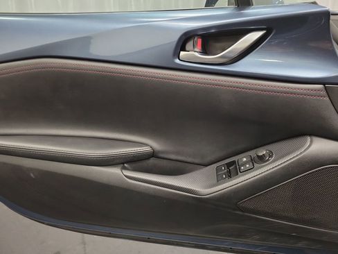 Used 2017 MAZDA MX-5 Miata RF Grand Touring image 23