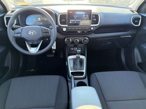 New 2026 Hyundai Venue SE FWD image 22