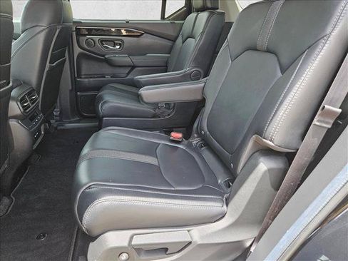 Used 2024 Honda Pilot EX-L image 18