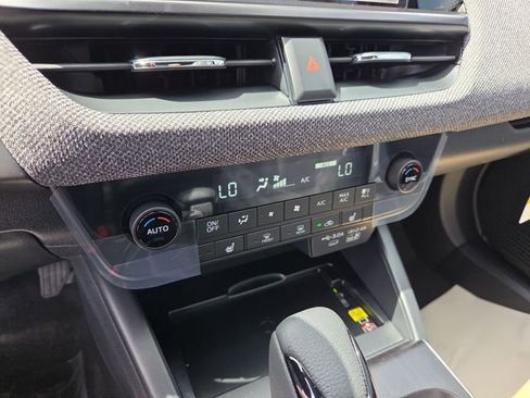 New 2026 Subaru Outback Limited AWD/4WD image 19