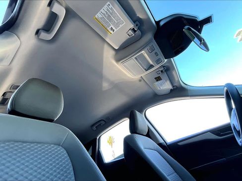 Used 2022 Ford Escape SE w/ SE Sport Appearance Package image 13