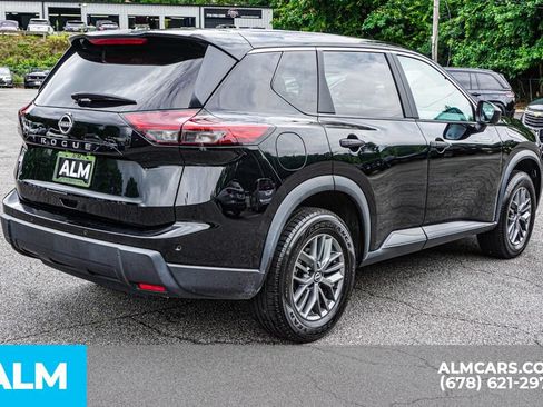 Used 2024 Nissan Rogue S FWD image 6