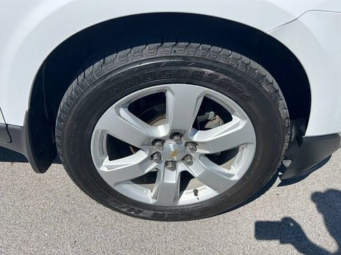 Used 2016 Chevrolet Traverse LT w/ Style and Technology Package AWD/4WD image 11
