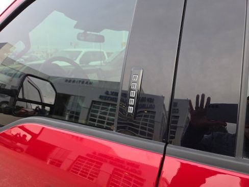 Used 2020 Ford F350 Lariat w/ Lariat Ultimate Package image 20