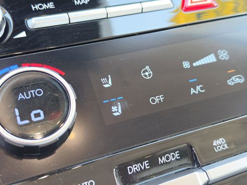 Used 2025 Hyundai Santa Fe Calligraphy AWD/4WD image 31