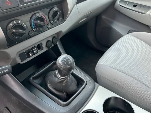 Used 2014 Toyota Tacoma 4x4 Access Cab w/ SR5 Package image 8