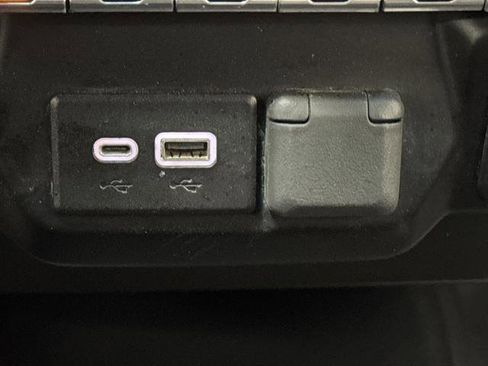 Used 2023 GMC Sierra 2500 SLE w/ Driver Alert Package I image 24