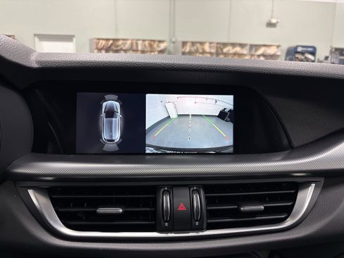 New 2025 Alfa Romeo Stelvio Sprint image 20