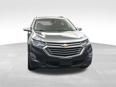 Used 2018 Chevrolet Equinox Premier FWD image 8