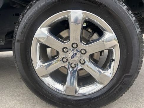 Used 2021 Ford F150 Lariat w/ Equipment Group 502A High AWD/4WD image 11