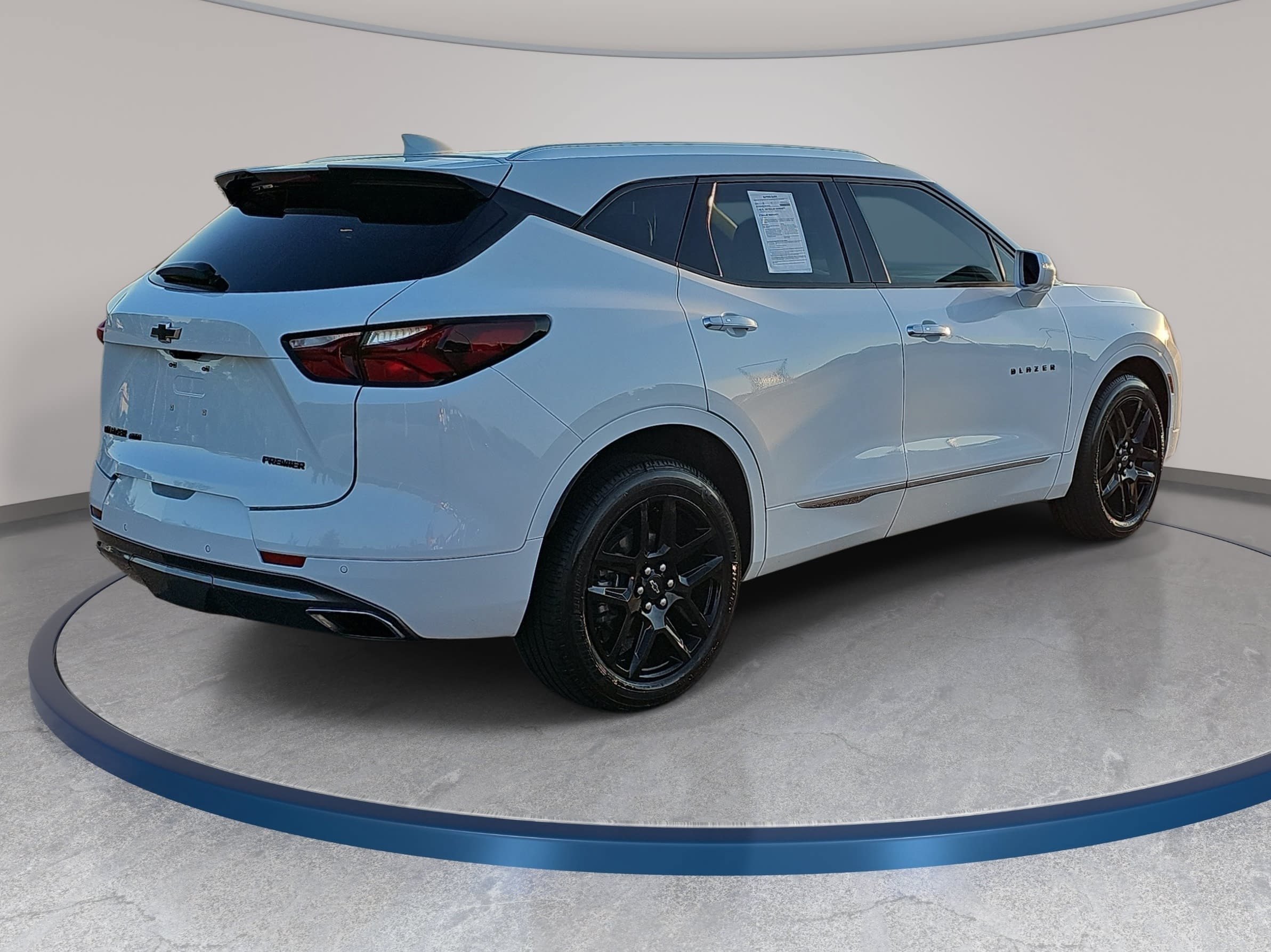 Used 2019 Chevrolet Blazer Premier w/ Driver Confidence II Package AWD/4WD image 5