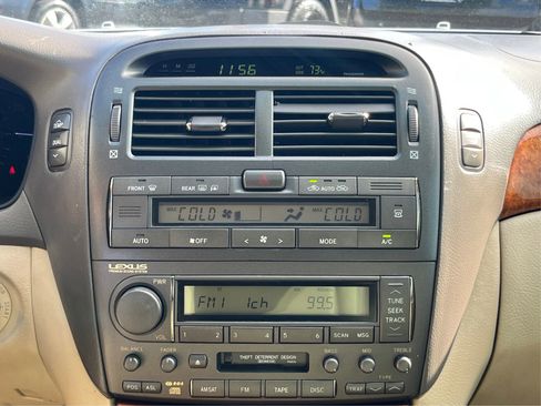 Used 2005 Lexus LS 430 image 19