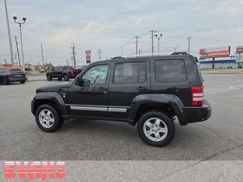 Used 2012 Jeep Liberty Limited Jet w/ Comfort/Convenience Group AWD/4WD image 21