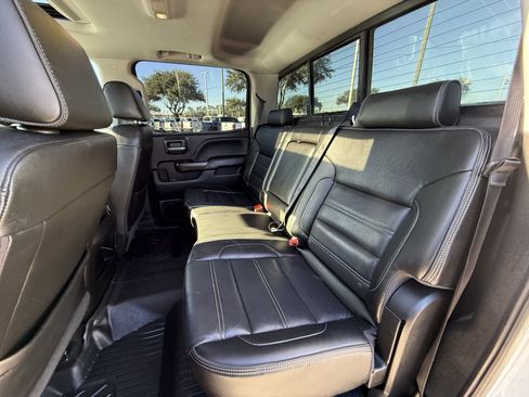 Used 2017 GMC Sierra 2500 Denali w/ Duramax Plus Package image 30