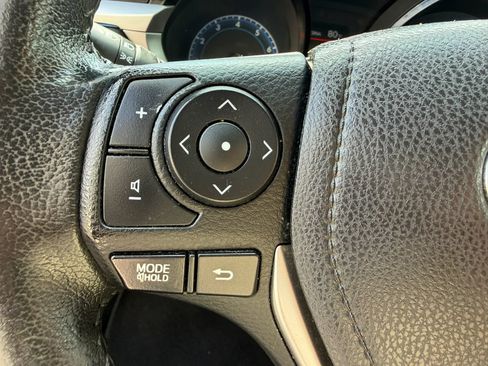 Used 2015 Toyota Corolla S FWD image 37