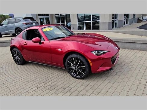 Used 2025 MAZDA MX-5 Miata RF Grand Touring image 48