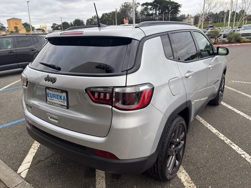 New 2026 Jeep Compass Latitude image 22