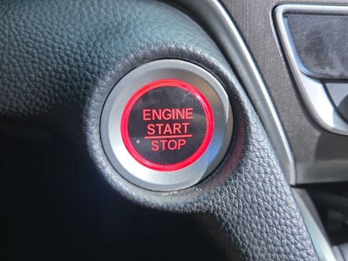 Used 2020 Honda Accord LX image 32