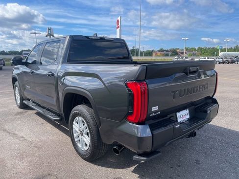 Used 2026 Toyota Tundra SR5 w/ SX Package RWD image 6