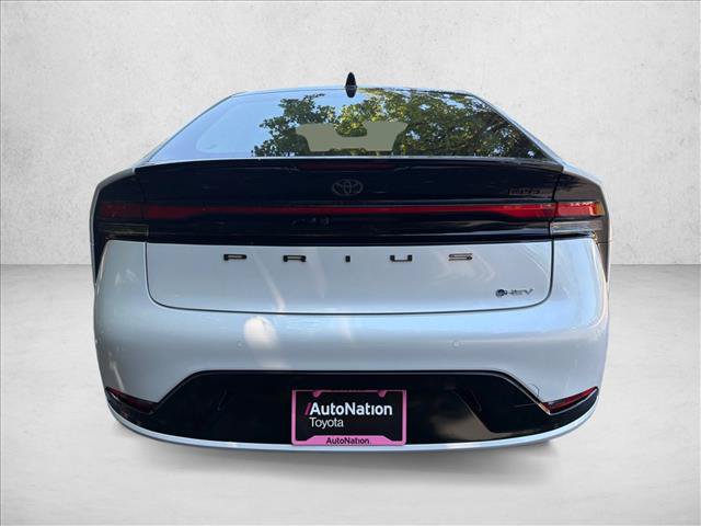 New 2027 Toyota Prius Limited w/ Limited Premium Package FWD image 4