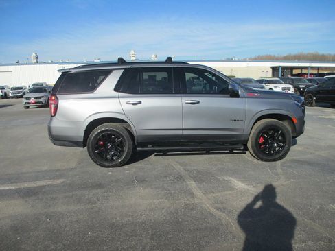 Certified 2021 Chevrolet Tahoe Z71 w/ Luxury Package image 3
