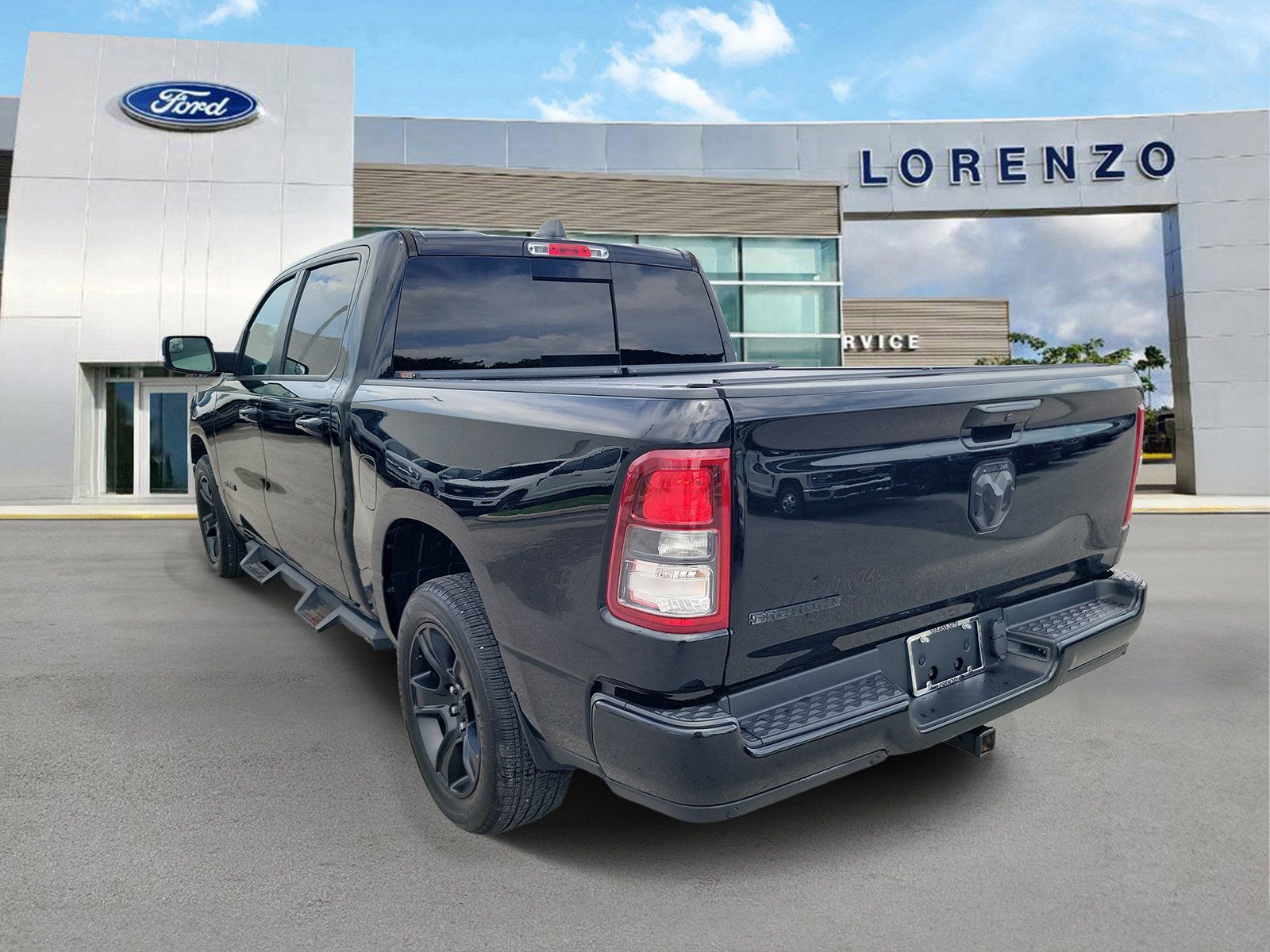 Used 2022 RAM 1500 Big Horn RWD image 7