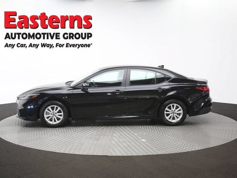 Used 2025 Toyota Camry LE FWD image 59