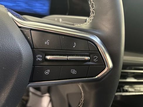 Used 2026 Chevrolet Traverse LT FWD image 28