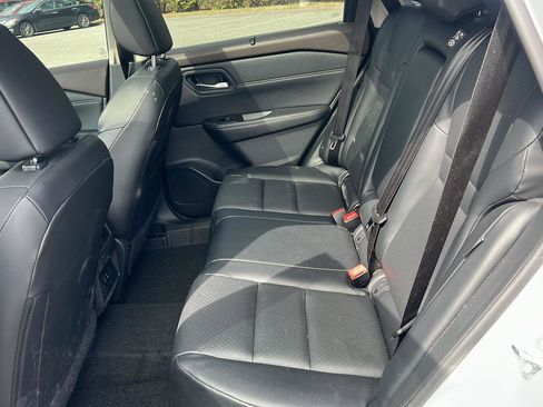 Certified 2023 Nissan Rogue SV w/ SV Premium B Package image 15