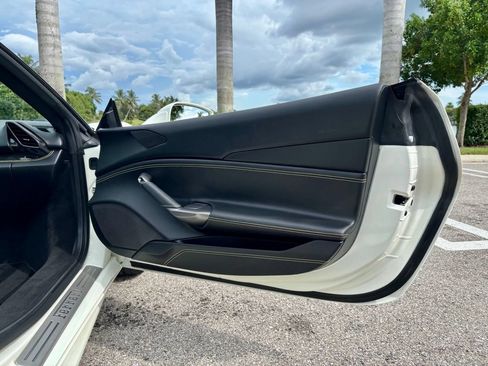 Used 2017 Ferrari 488 Spider RWD image 22