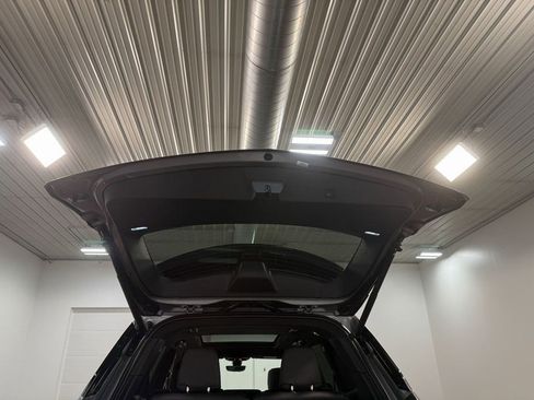 Used 2024 Cadillac XT6 Premium Luxury image 75