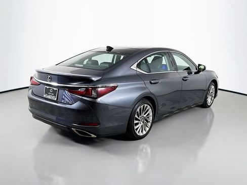 Used 2023 Lexus ES 350 Ultra Luxury w/ Accessory Package (Z2) FWD image 5