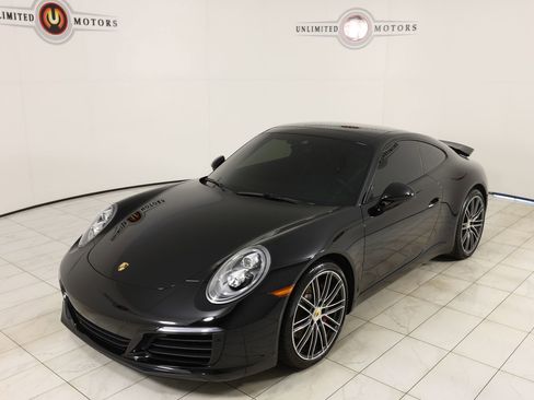 Used 2018 Porsche 911 Carrera S image 36